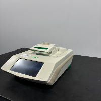 Bio-Rad C1000 Touch Thermal Cycler image 1